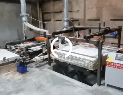 吸盤上板全自動(dòng)鋸邊機(jī)